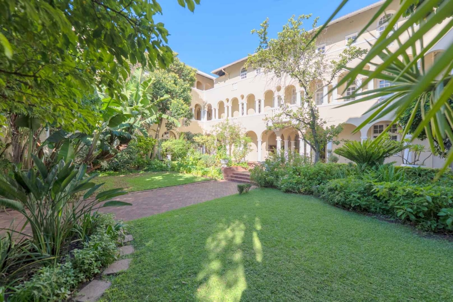 2 Bedroom Property for Sale in Cape Town City Centre Western Cape